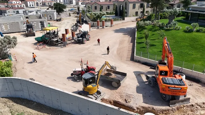 Konut projesi kazısı — havadan genel görünüm